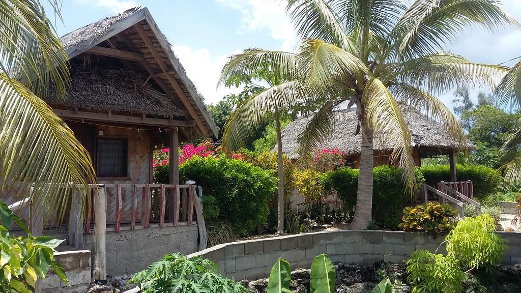 Rocky Ridge Bungalows Iuiak Exterior foto